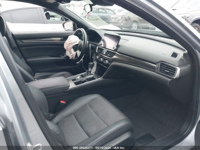 Photo 4 VIN: 1HGCV1F36LA093273 - HONDA ACCORD 