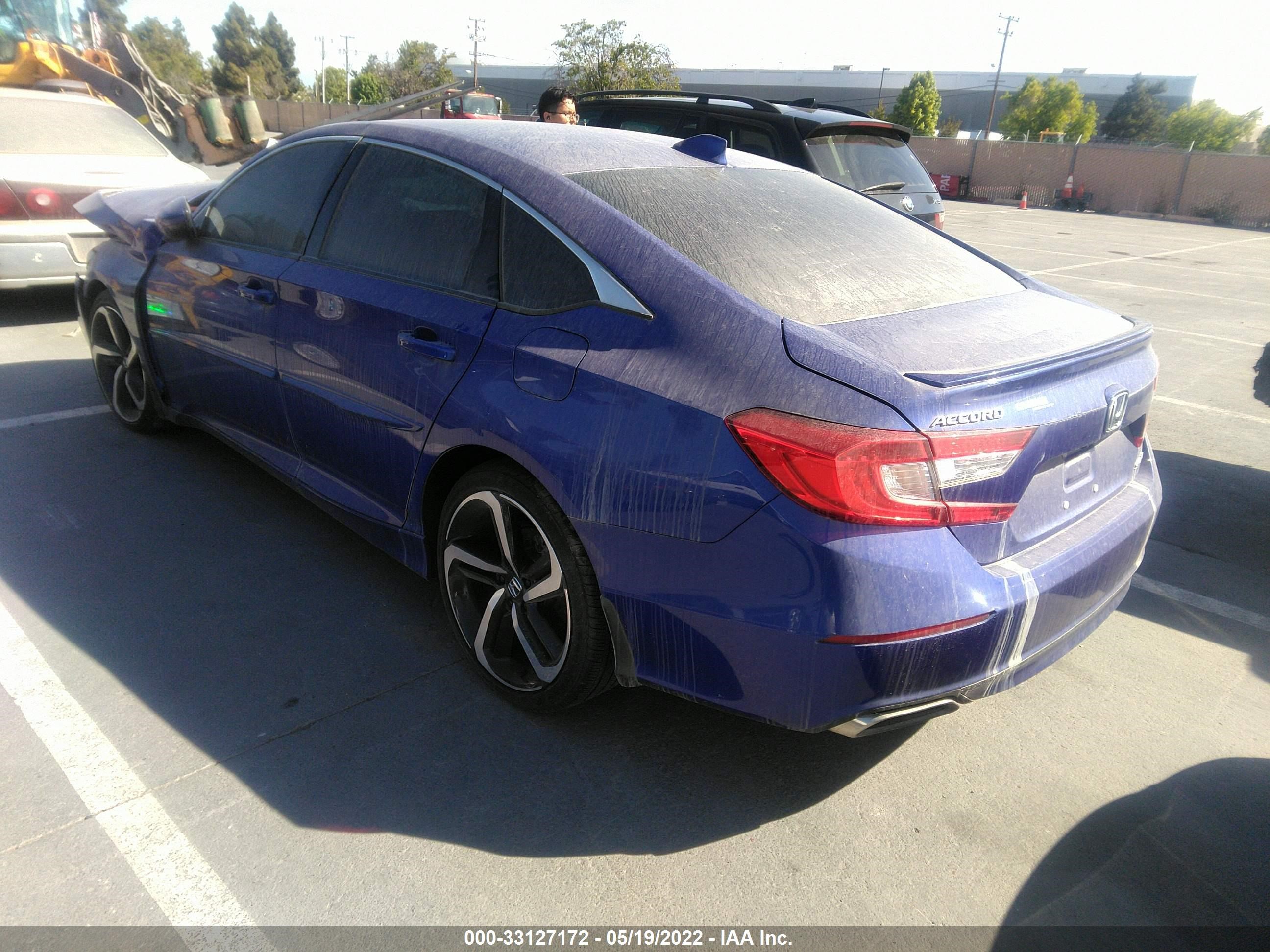 Photo 2 VIN: 1HGCV1F36LA124022 - HONDA ACCORD 