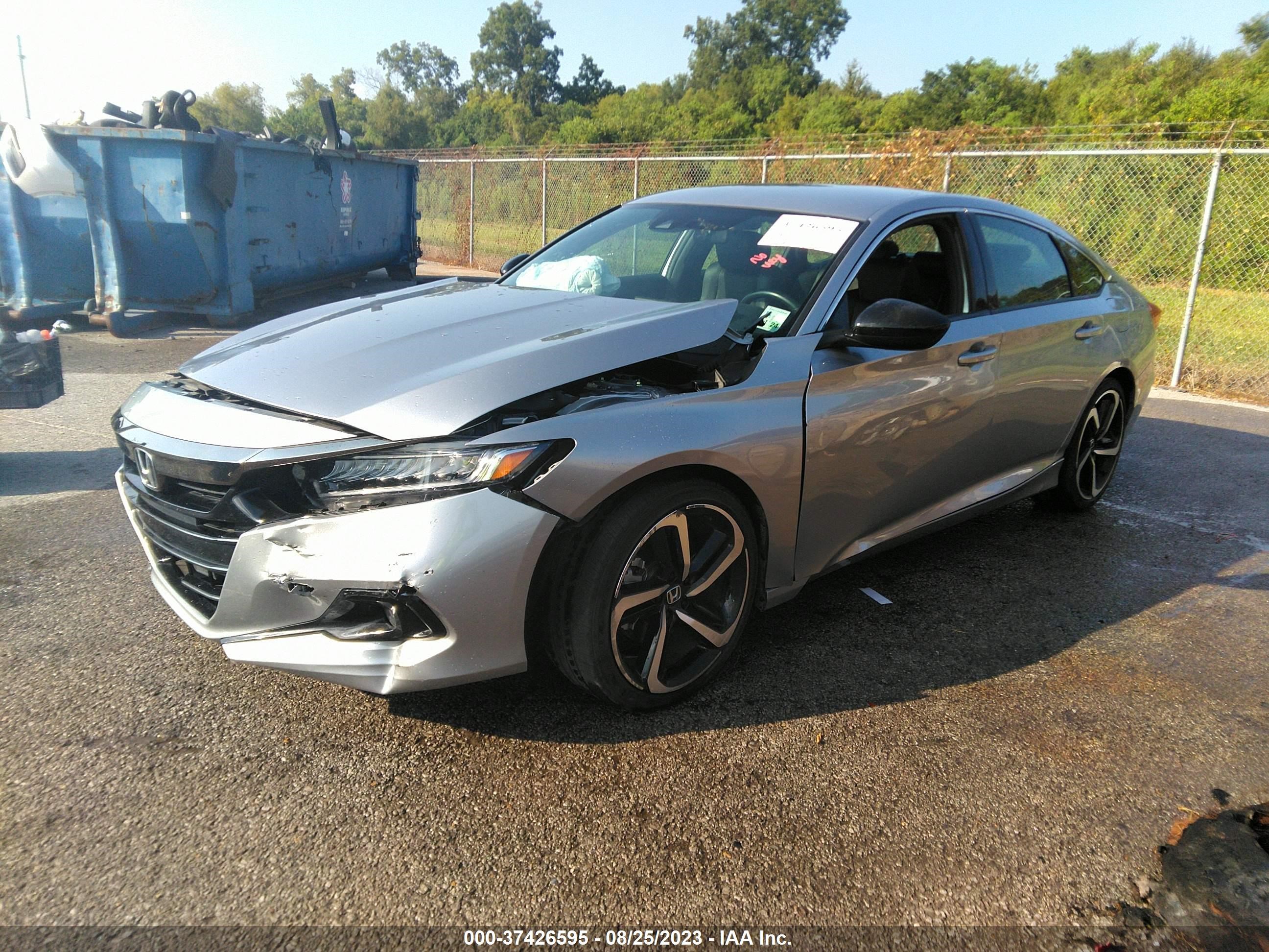 Photo 1 VIN: 1HGCV1F36NA022853 - HONDA ACCORD 