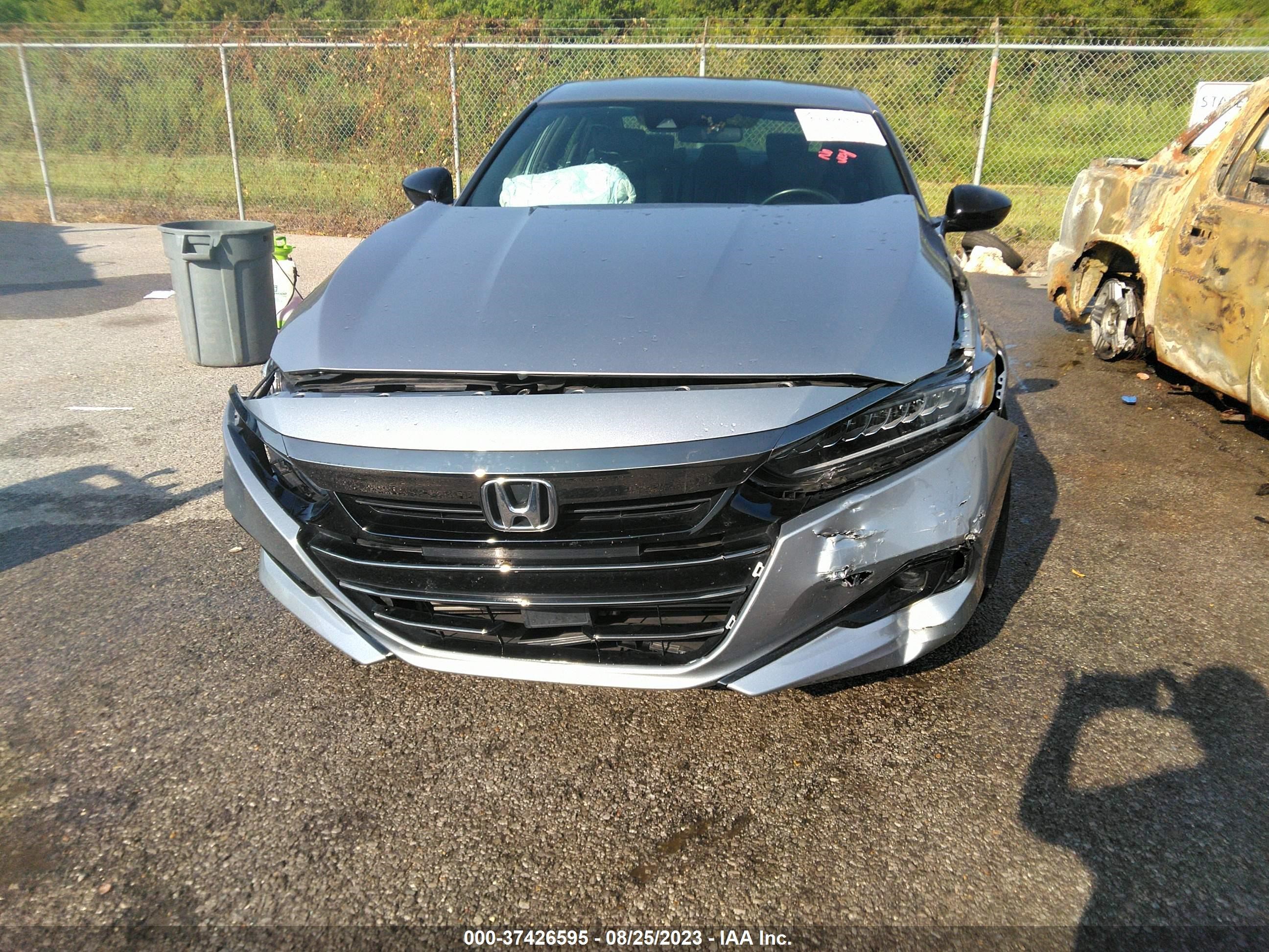 Photo 10 VIN: 1HGCV1F36NA022853 - HONDA ACCORD 