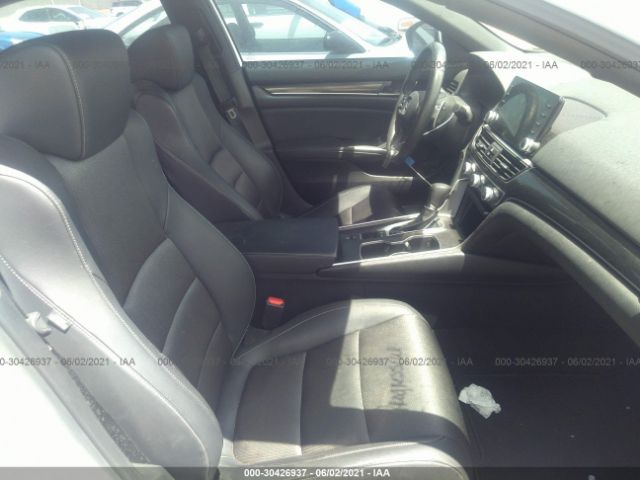 Photo 4 VIN: 1HGCV1F37JA038571 - HONDA ACCORD SEDAN 