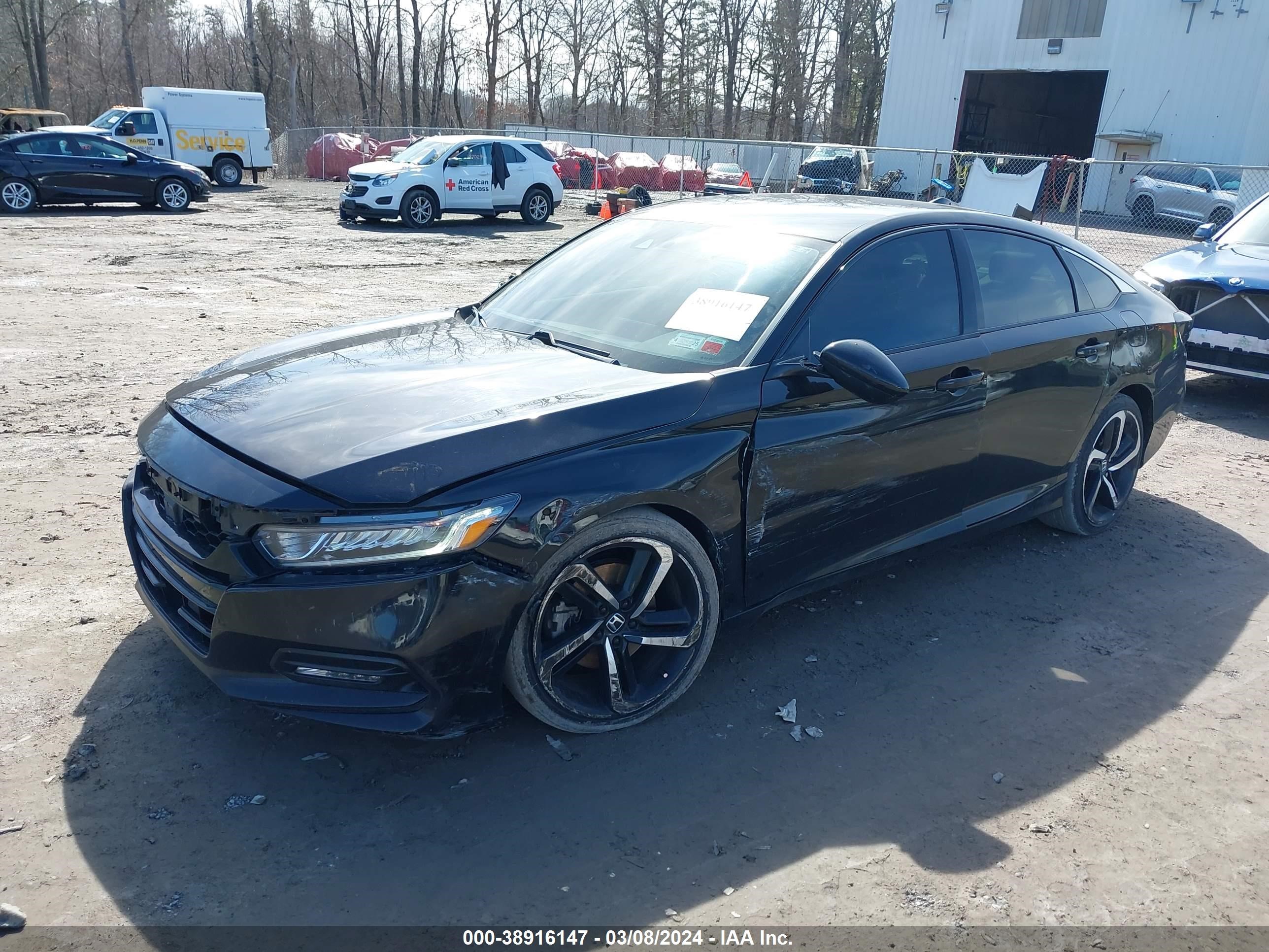 Photo 1 VIN: 1HGCV1F37JA126066 - HONDA ACCORD 