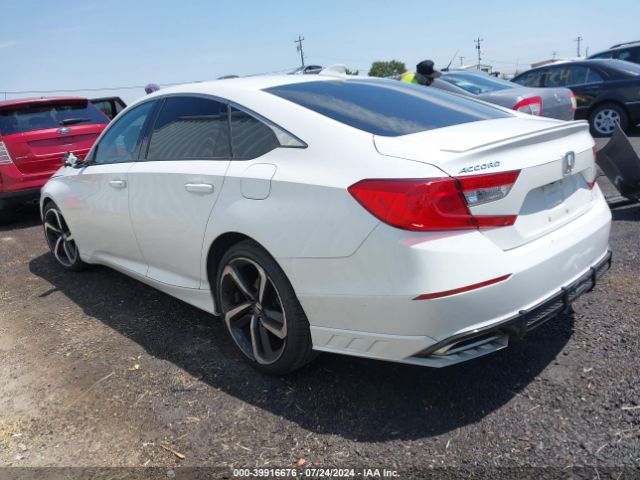 Photo 2 VIN: 1HGCV1F37JA184632 - HONDA ACCORD 