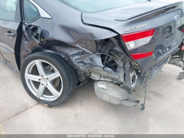 Photo 5 VIN: 1HGCV1F37JA240603 - HONDA ACCORD 