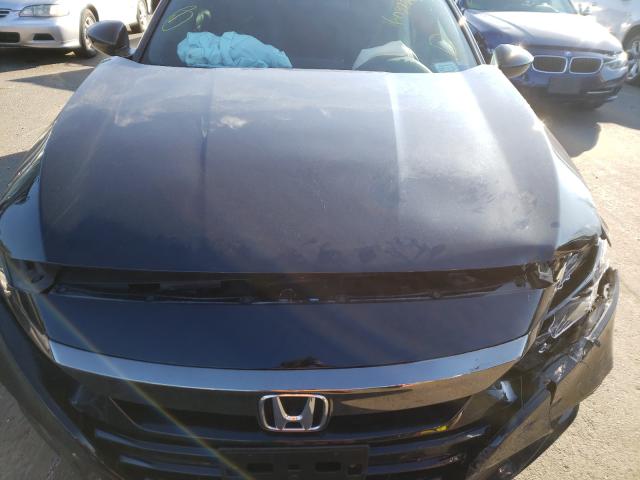 Photo 6 VIN: 1HGCV1F37JA267882 - HONDA ACCORD SPO 