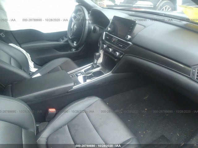 Photo 4 VIN: 1HGCV1F37KA121564 - HONDA ACCORD SEDAN 