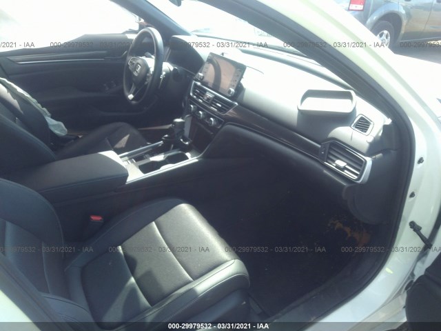 Photo 4 VIN: 1HGCV1F37KA160798 - HONDA ACCORD SEDAN 