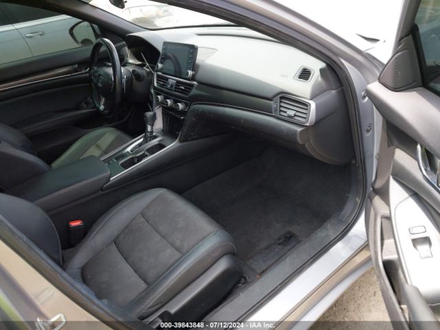 Photo 4 VIN: 1HGCV1F37LA083223 - HONDA ACCORD 