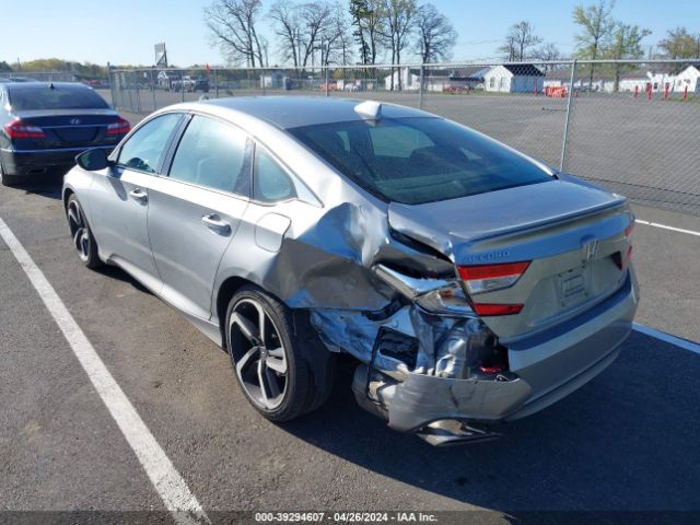 Photo 2 VIN: 1HGCV1F37LA097932 - HONDA ACCORD 