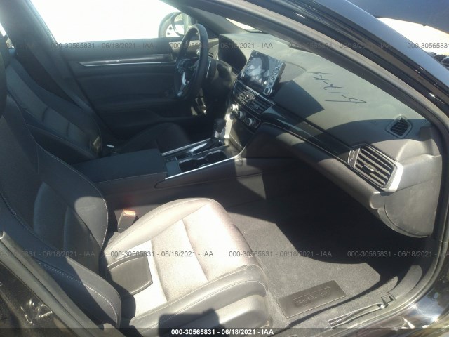 Photo 4 VIN: 1HGCV1F37LA108332 - HONDA ACCORD SEDAN 