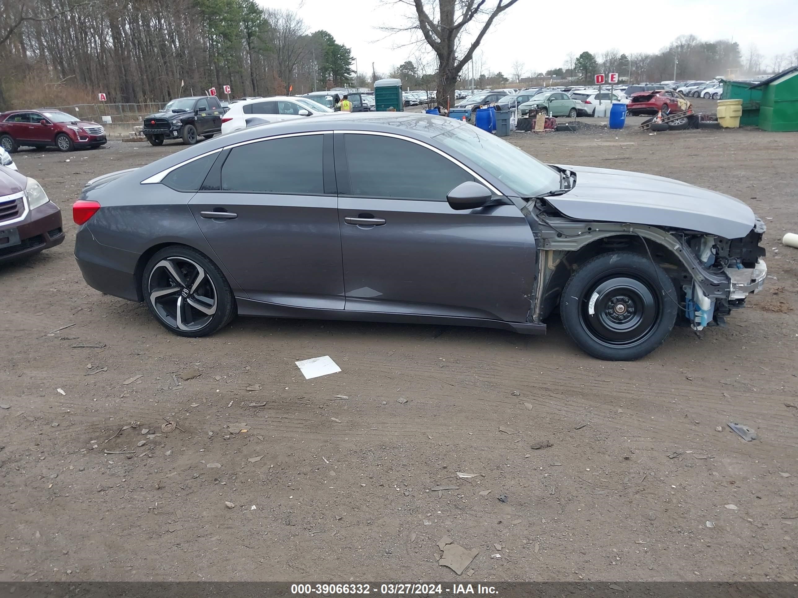 Photo 12 VIN: 1HGCV1F37LA124479 - HONDA ACCORD 