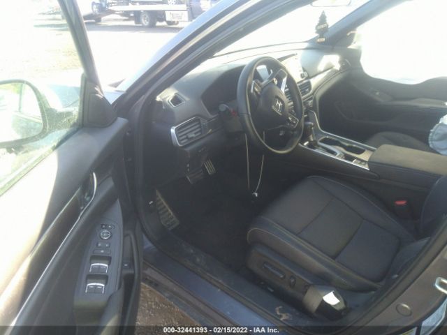 Photo 4 VIN: 1HGCV1F37LA138253 - HONDA ACCORD SEDAN 