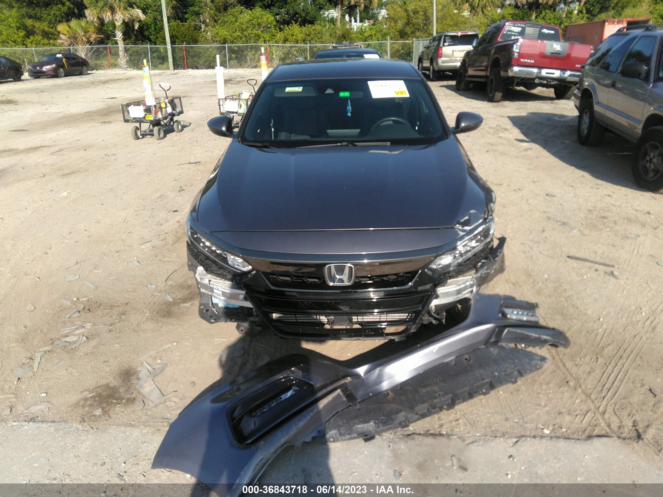 Photo 11 VIN: 1HGCV1F37LA148765 - HONDA ACCORD 