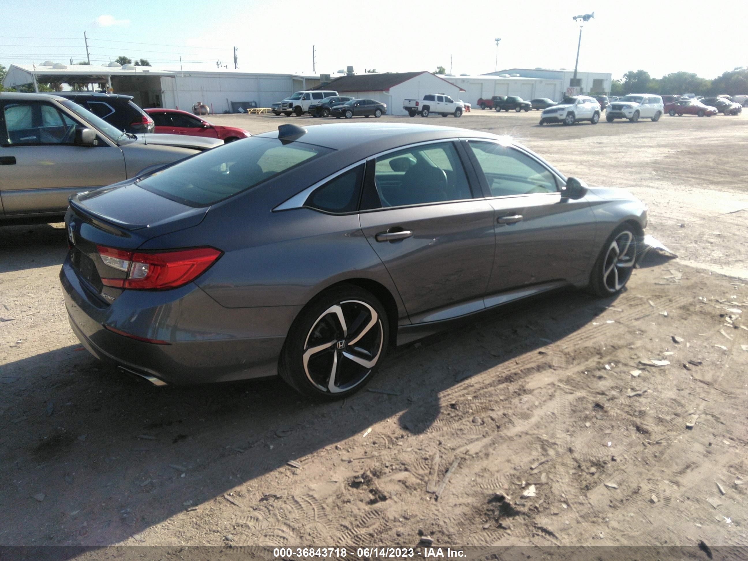 Photo 3 VIN: 1HGCV1F37LA148765 - HONDA ACCORD 