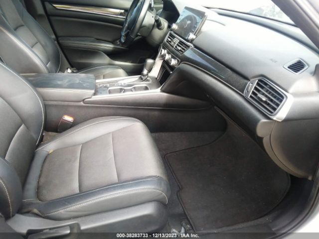 Photo 4 VIN: 1HGCV1F37MA015764 - HONDA ACCORD SEDAN 