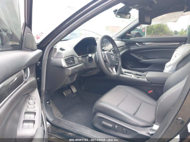 Photo 4 VIN: 1HGCV1F37MA102371 - HONDA ACCORD 