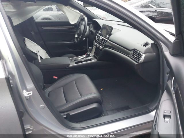 Photo 4 VIN: 1HGCV1F37MA103326 - HONDA ACCORD SEDAN 