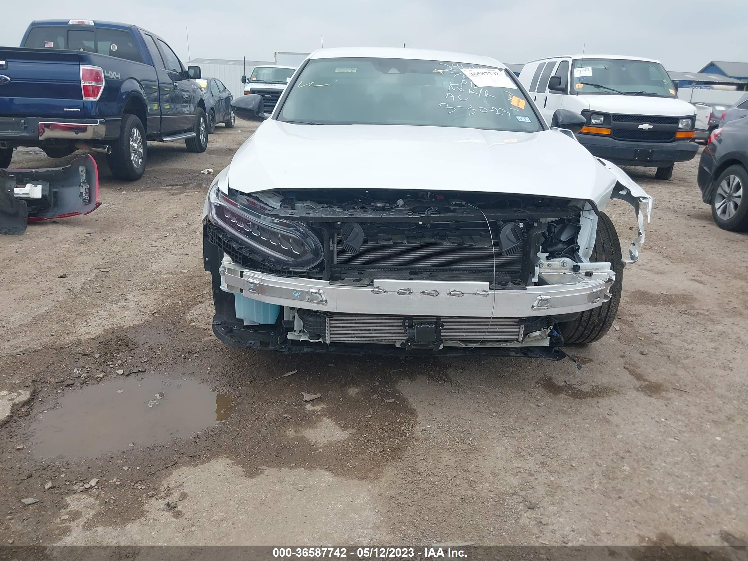 Photo 5 VIN: 1HGCV1F37NA106552 - HONDA ACCORD 