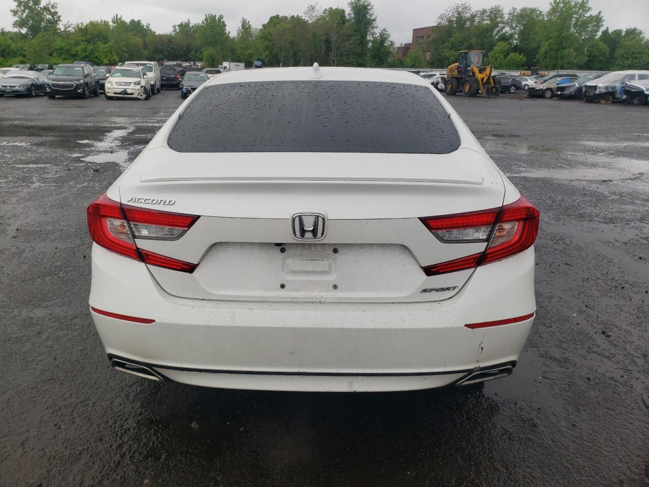 Photo 5 VIN: 1HGCV1F38JA032214 - HONDA ACCORD 