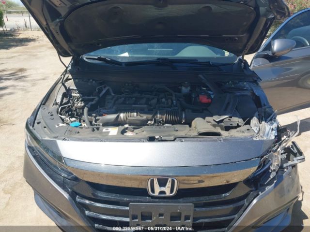 Photo 9 VIN: 1HGCV1F38JA082742 - HONDA ACCORD 