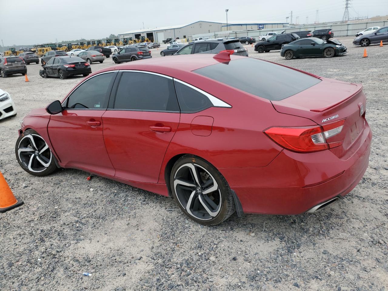 Photo 1 VIN: 1HGCV1F38JA116470 - HONDA ACCORD 