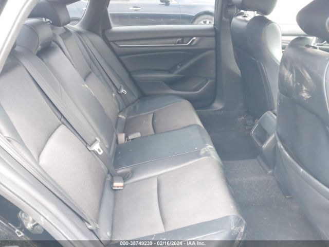 Photo 7 VIN: 1HGCV1F38JA130501 - HONDA ACCORD 