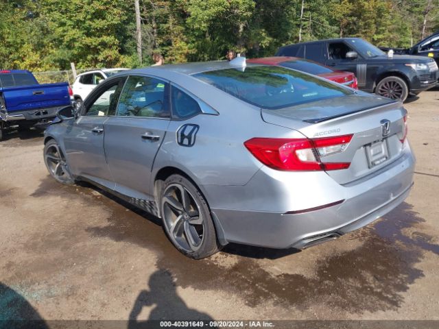 Photo 2 VIN: 1HGCV1F38JA139893 - HONDA ACCORD 