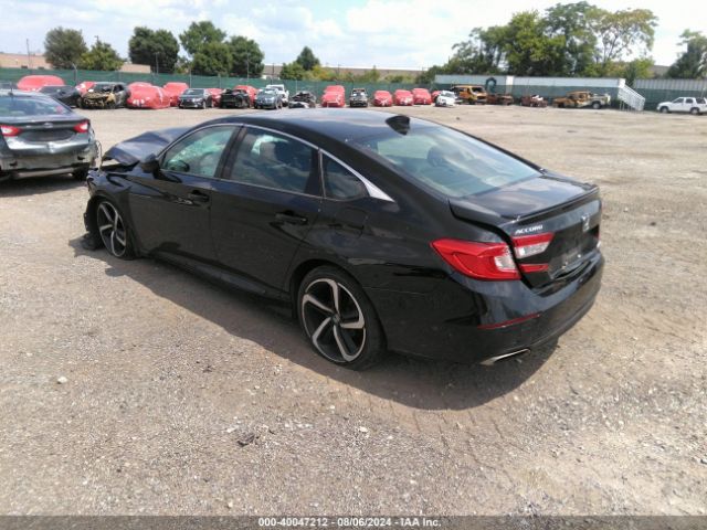 Photo 2 VIN: 1HGCV1F38JA161621 - HONDA ACCORD 