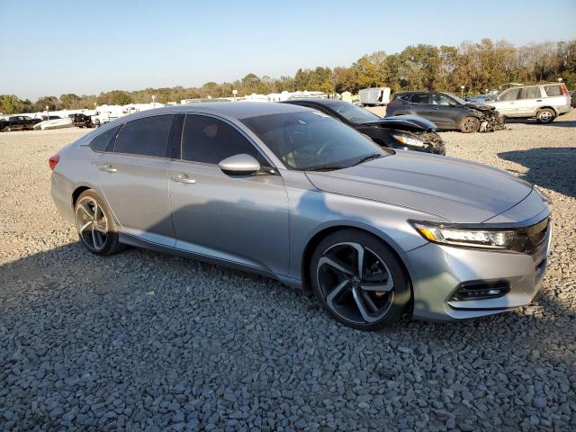 Photo 3 VIN: 1HGCV1F38JA190813 - HONDA ACCORD 