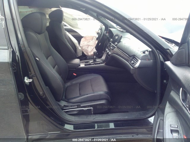 Photo 4 VIN: 1HGCV1F38JA223924 - HONDA ACCORD SEDAN 