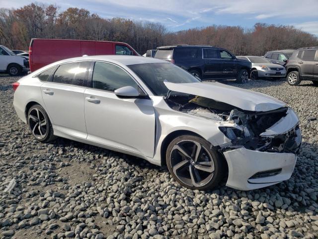 Photo 3 VIN: 1HGCV1F38KA037639 - HONDA ACCORD SPO 