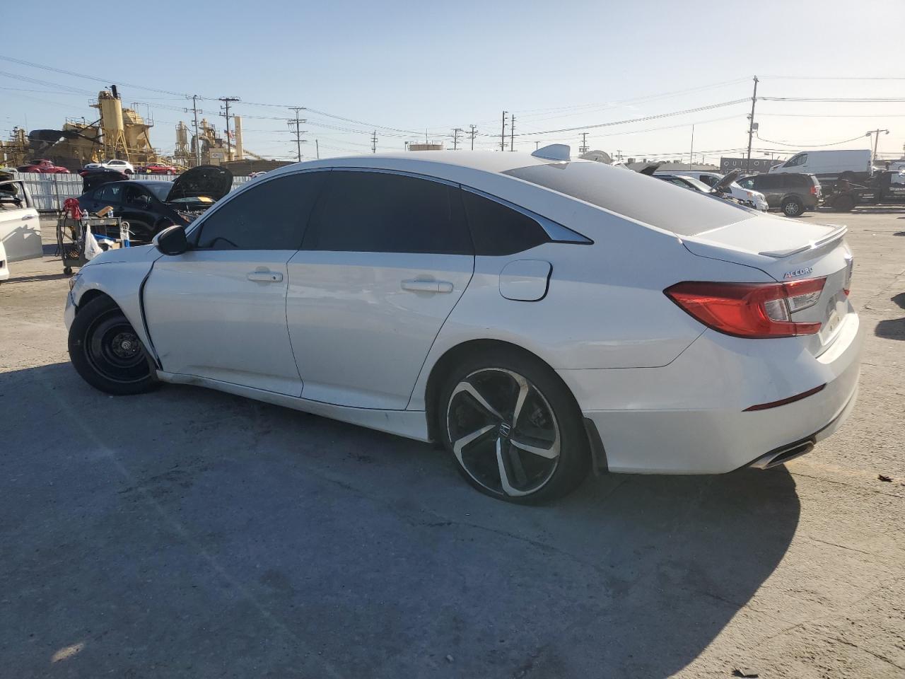 Photo 1 VIN: 1HGCV1F38KA080877 - HONDA ACCORD 