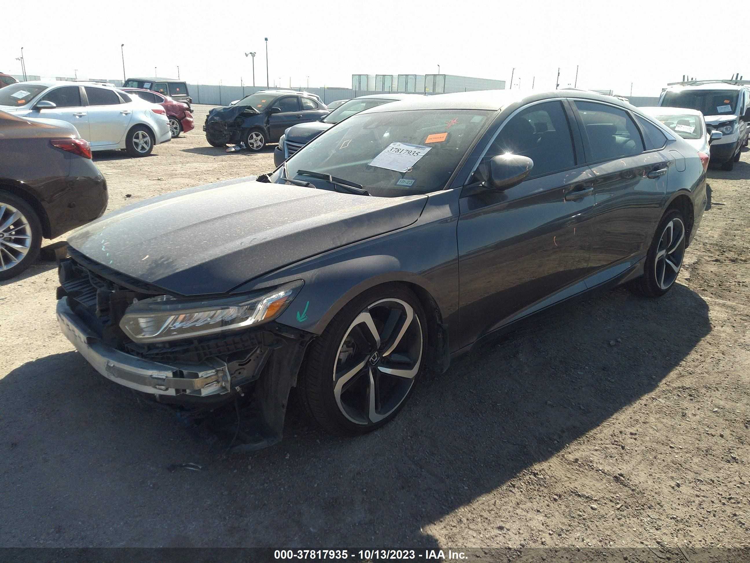 Photo 1 VIN: 1HGCV1F38LA138178 - HONDA ACCORD 