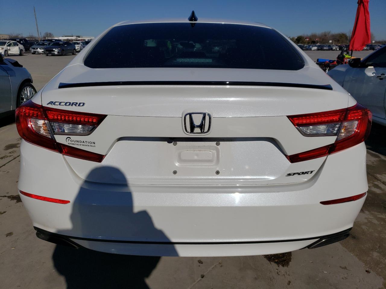 Photo 5 VIN: 1HGCV1F38MA081093 - HONDA ACCORD 