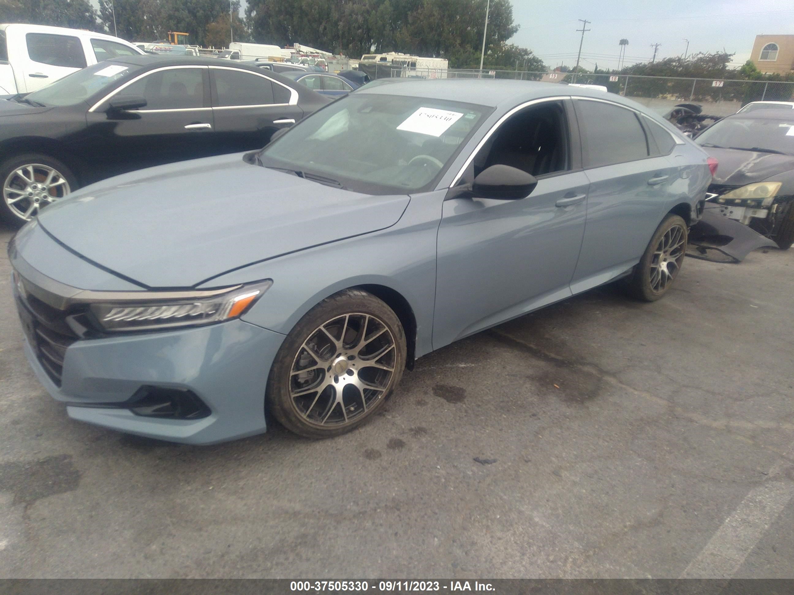 Photo 1 VIN: 1HGCV1F38NA104244 - HONDA ACCORD 