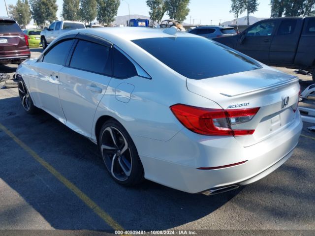 Photo 2 VIN: 1HGCV1F39JA069904 - HONDA ACCORD 