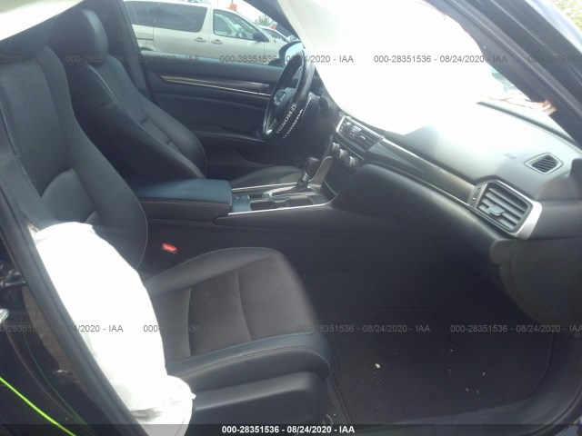 Photo 4 VIN: 1HGCV1F39JA092079 - HONDA ACCORD SEDAN 