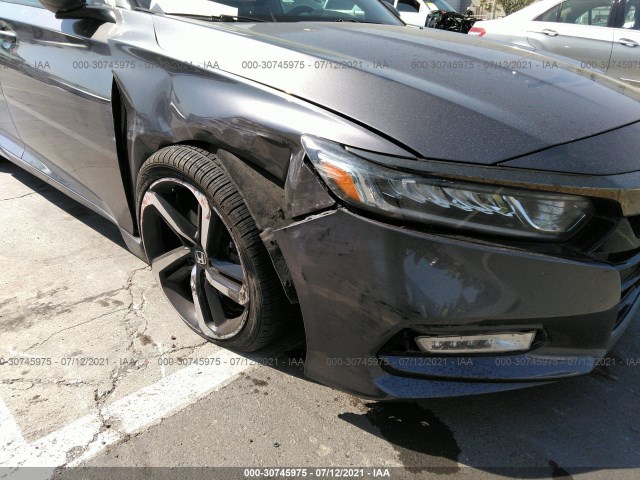 Photo 5 VIN: 1HGCV1F39JA263588 - HONDA ACCORD SEDAN 