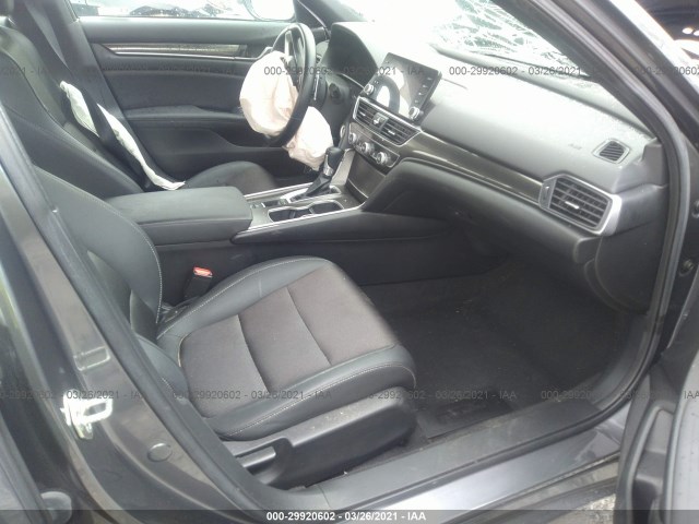 Photo 4 VIN: 1HGCV1F39KA092178 - HONDA ACCORD SEDAN 