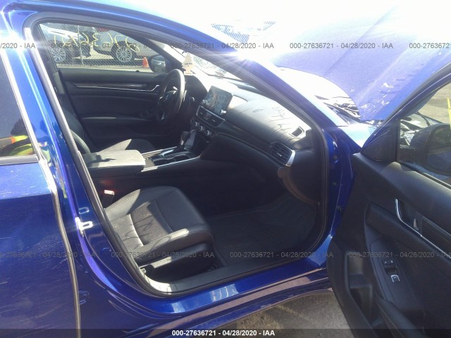 Photo 4 VIN: 1HGCV1F39KA138186 - HONDA ACCORD SEDAN 