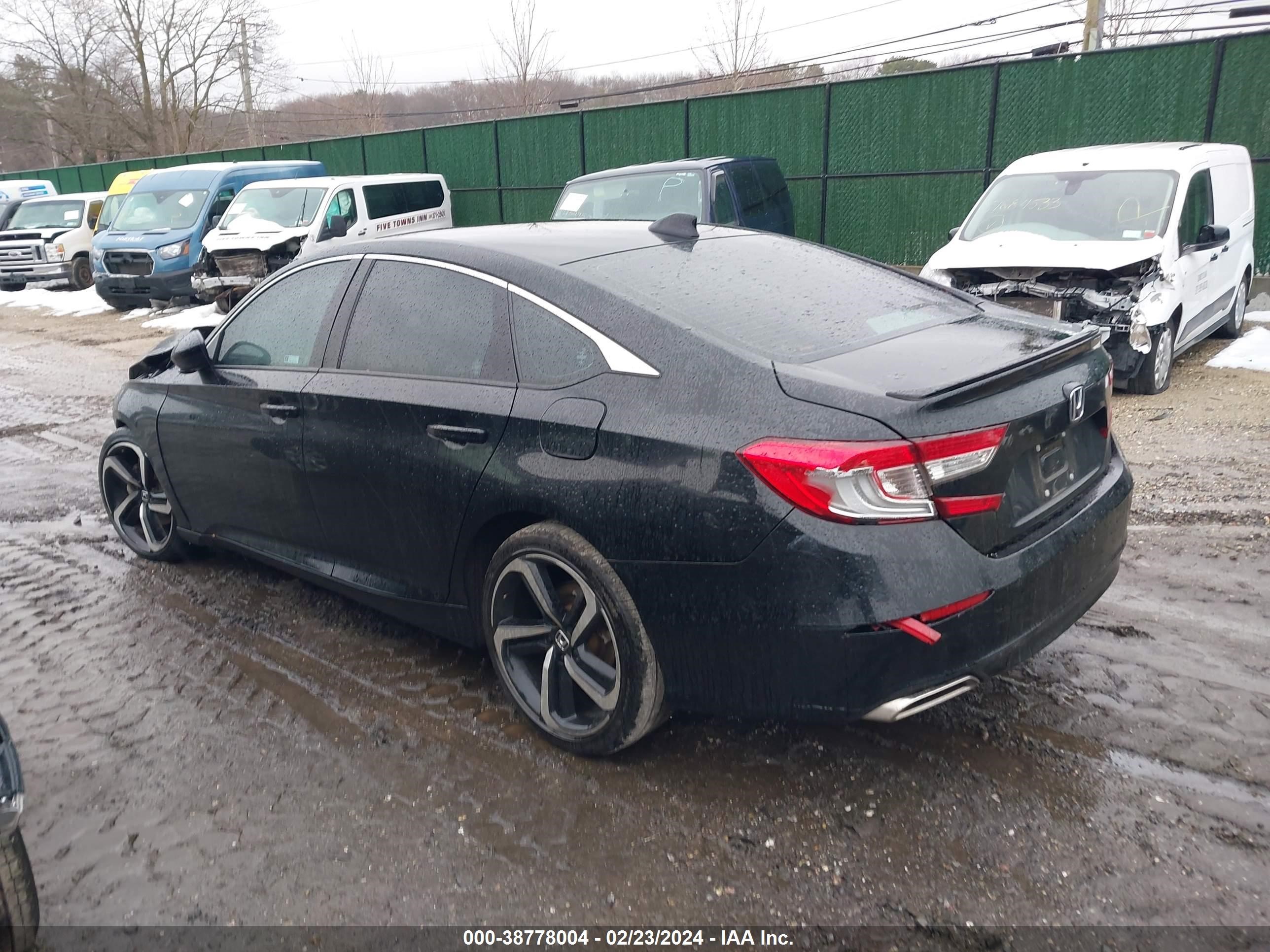 Photo 2 VIN: 1HGCV1F39LA039482 - HONDA ACCORD 