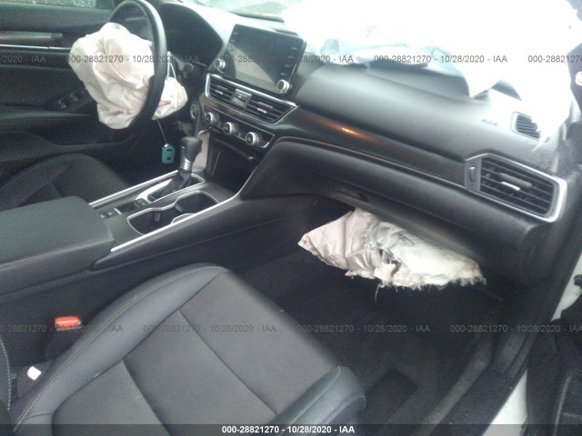 Photo 4 VIN: 1HGCV1F39LA057884 - HONDA ACCORD SEDAN 