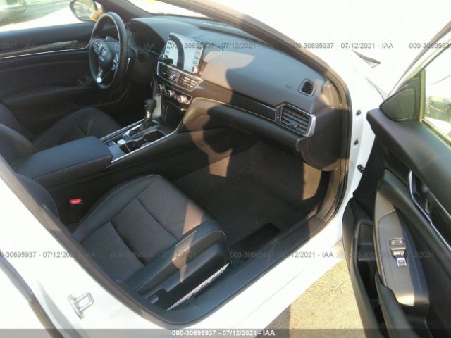 Photo 4 VIN: 1HGCV1F39LA065614 - HONDA ACCORD SEDAN 