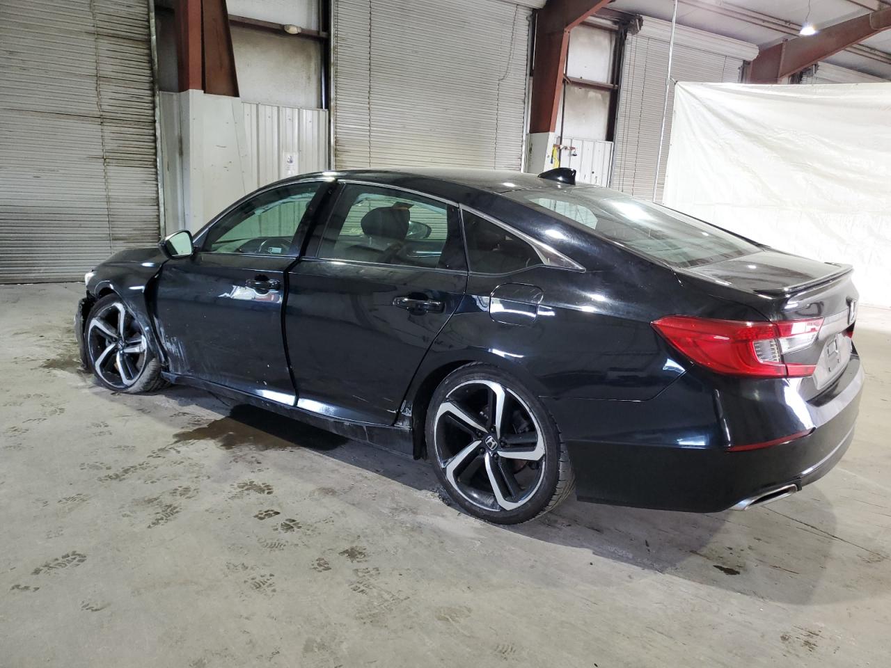 Photo 1 VIN: 1HGCV1F39LA139677 - HONDA ACCORD 