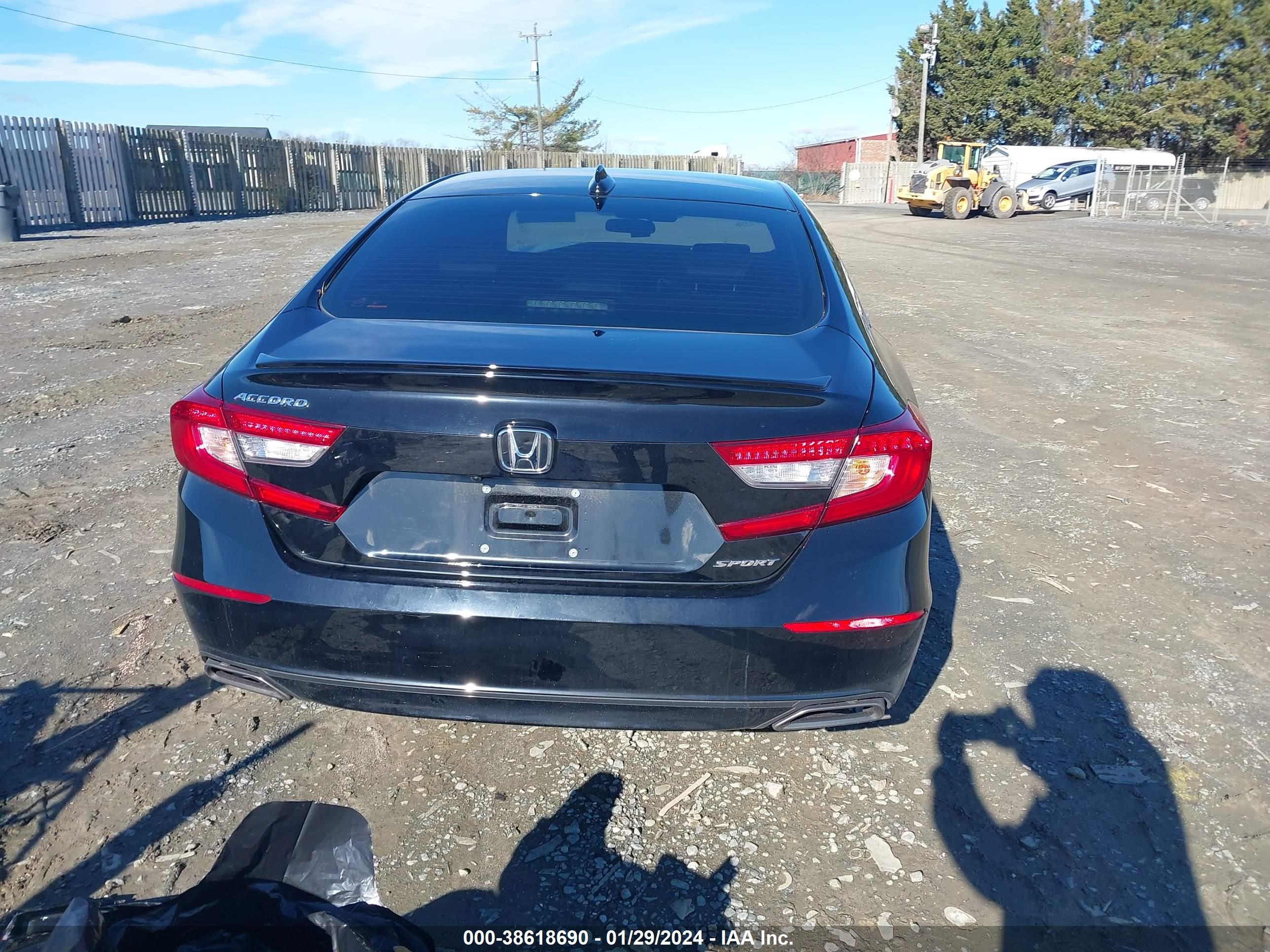 Photo 16 VIN: 1HGCV1F39NA097935 - HONDA ACCORD 