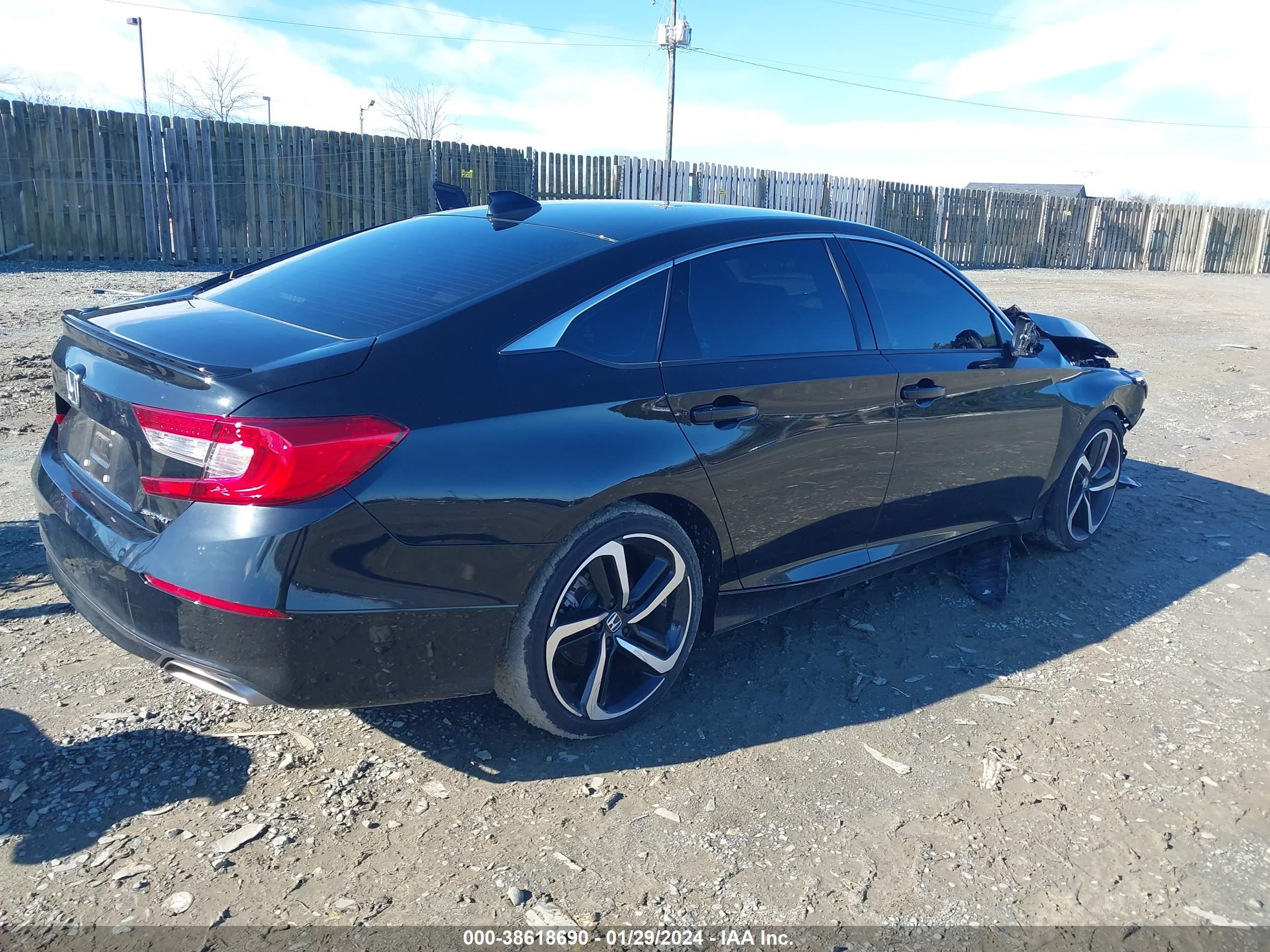 Photo 3 VIN: 1HGCV1F39NA097935 - HONDA ACCORD 