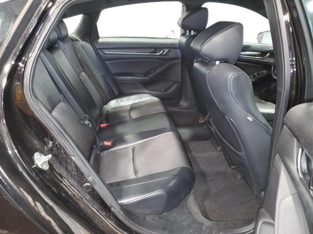 Photo 9 VIN: 1HGCV1F3XJA014054 - HONDA ACCORD SPO 