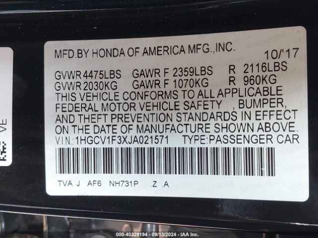 Photo 8 VIN: 1HGCV1F3XJA021571 - HONDA ACCORD 