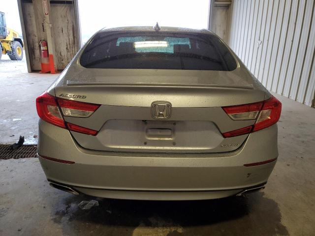 Photo 5 VIN: 1HGCV1F3XJA058863 - HONDA ACCORD 