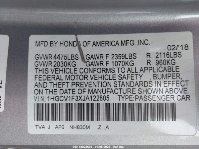 Photo 8 VIN: 1HGCV1F3XJA122805 - HONDA ACCORD 